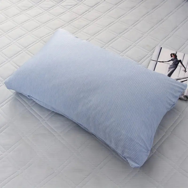 Qualified Pillowcase with Extra Cool Feeling Envelope